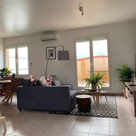 Appartement 2 Pieces De 44M² En Centre Ville 마그니레해모우 외부 사진